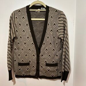 Vintages grandpa core sweater size M by Mr Leonard.